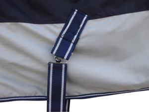 Alfombra de caballo ecuestre de invierno superventas Tamaños personalizados Precio bajo de 3-7 pies con forro de nailon de varios colores disponible - Product Image 2