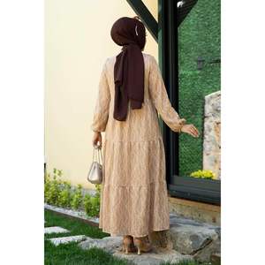 Hijab en vison à motifs floraux Robe modeste Robe de pudeur élégante à imprimé floral - Product Image 1