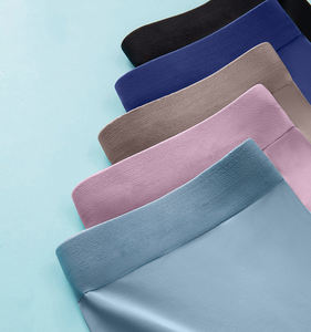 Échantillons gratuits Vente en gros 100% coton Hip Hop Boxer Shorts Cooling Feel Ice Silk Soft Seamless Sous-vêtements personnalisés grande taille pour hommes - Product Image 3