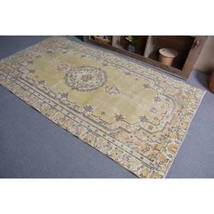 Alfombra Turca Clásica de Lana, Color Beige Amarillo, Ecológica, Pelo Medio, 4x8.6 pies, Diseño Vintage, Rectangular, con Base de Látex y Fibra de Seagrass - Product Image 4