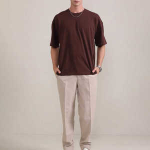 Camiseta con estampado personalizado para hombre, Camiseta de algodón pesado lavada con ácido de gran tamaño lisa en blanco personalizada de calidad para hombre - Product Image 3