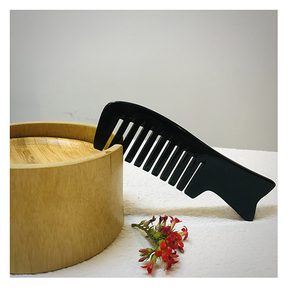 Peigne en corne Huong Dang, fait main, luxe, haute qualité, du Vietnam, modèle 0824-69 - Product Image 3