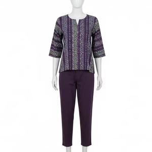 Blusas teñidas de hilo respetuosas con el medio ambiente con estampado de descarga, tela transpirable, camisa suave y ligera para mujer, ropa informal de oficina - Product Image 1