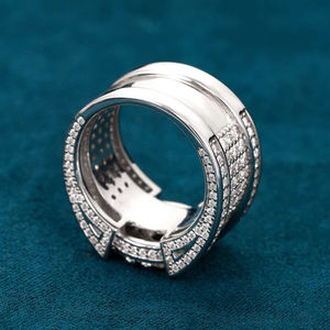 Anillo de diamante de eternidad de plata 925 certificado IGI con piedra de moissanita VVS exclusivo para mujeres para bodas y fiestas - Product Image 4