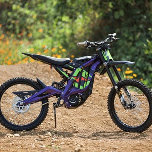 Moto tout-terrain électrique Surron à forte vente, avec un couple élevé, une suspension fluide et une construction durable pour les motards - Product Image 3