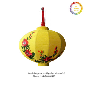 Lanterne vietnamienne Hoi An en soie et bambou faits à la main, durable et décorative - Product Image 6