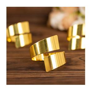 Ronds de serviette élégants en métal doré et ivoire, porte-serviettes sculptés dorés et ivoire pour mariage et occasions spéciales - Product Image 1