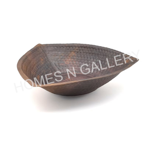 Nouveau Lavabo de salle de bain autoportant en cuivre martelé fait main, forme triangulaire, style antique et rustique, personnalisé, haute qualité, en promotion - Product Image 1