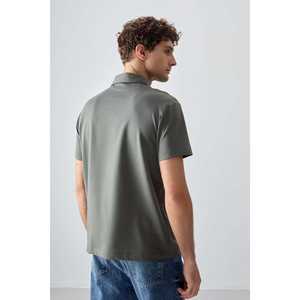 Camiseta Básica para Hombre Color Caqui-88381, Algodón Grueso de Textura Suave con Cuello Polo, Corte Holgado, Hecha de Tela Oxford - Product Image 1