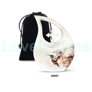 Venta caliente de alta calidad hermosa gota de lágrima colibrí cremación urna conmemorativa para cenizas humanas con bolsa de terciopelo gratis - Product Image 3