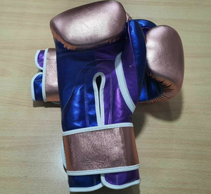 ถุงมือชกมวยสำหรับผู้ใหญ่ใส่ได้ทั้งชายและหญิงถุงมือหนังกันความชื้นแบบเต็มนิ้วออกแบบโลโก้ได้ตามต้องการ - Product Image 5