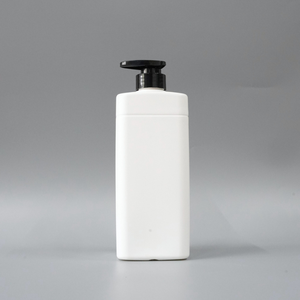 Botellas de Plástico HDPE de Alta Calidad de 500 ml, Color Personalizado, Forma Plana, Vietnam, para Limpiador Facial, Champú, Envase para el Cuidado de la Piel, Loción - Product Image 4