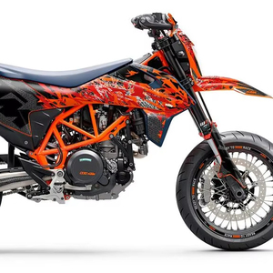 Recién surtido KTM 700 200cc Motor de 4 tiempos Supermoto bike Motocicletas Adventure Ready Manual Disco eléctrico sin escobillas (F/R) - Product Image 1