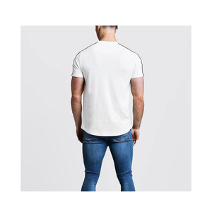 T-shirt en coton premium pour homme, coupe oversize, uni, décontracté, basique, personnalisable, OEM ODM - Product Image 2