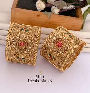 ชุดกำไลเจ้าสาวดีไซน์เนอร์และชุดเครื่องประดับเลียนแบบกำไลและเครื่องประดับแฟชั่น - Product Image 1