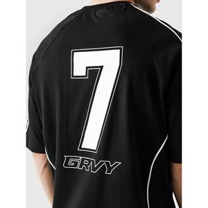 Duro y cruel # 7 Telas de Punto de Verano para una Moda No Violenta - Product Image 4