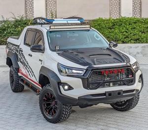 Toyota Hilux 2025 FACELIFTED GR SPORT OFF-ROAD V4 EN EXCELENTE ESTADO - Product Image 1
