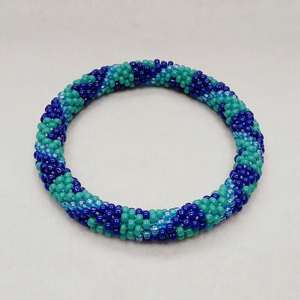 Brazalete de abeja con cuentas hecho a mano-Brazalete para mujeres y niñas - Product Image 1