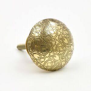 Latão Ouro Texturizado Maçanetas Da Porta Do Armário Lidar Com Botão De Móveis Decorativo Home Decor Mão Crafted Produto por Índia Artesãos