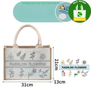 กระเป๋าผ้าแคนวาสทรูงเจีย 31x21x13 ซม. คอลเลกชันสมุดระบายสีลายดอกไม้แฟชั่น - Product Image 1