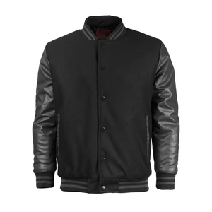 Chaqueta Bomber Varsity Personalizada para Hombre, Color Combinado Gris Oscuro y Negro, Manga Larga, Cierre de Cremallera, con Bolsillos - Product Image 4