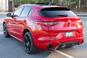 ALFA ROMEO STELVIO VELOCE Q4 2022 USADO, Volante a la Izquierda/Derecha - Product Image 4