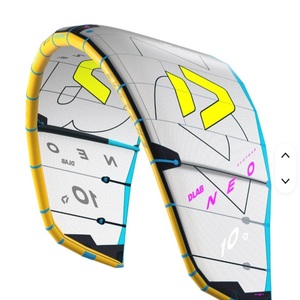 Cerf-volant de kitesurf DuUo-tone Neo D/LAB abordable, tailles 7m / 8m / 9m. Quantités limitées en stock. - Product Image 2