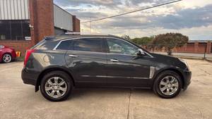 Cadillac SRX Luxury Collection AWD 2015, 4 puertas, SUV, autos usados en buen estado en venta - Product Image 5