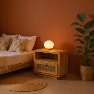 Table de chevet convertible traditionnelle en bois de teck massif véritable-Mobilier de chambre fabriqué en Indonésie pour appartement et salon - Product Image 1