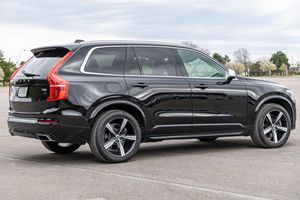 Meilleures voitures d'occasion en vente 2017 XC90 T8_EAWD RDesign - Product Image 2