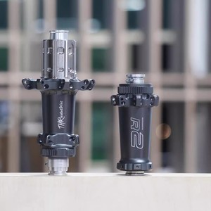 Bằng Sáng Chế Mới Ratchet Hệ Thống 54/72T Đường Xe Đạp Trung Tâm Đĩa Phanh Trung Tâm <span class=keywords><strong>24</strong></span> Lỗ Đĩa Trung Tâm Khóa F15 * 100Mm 12*100Mm R12 * 142Mm Thru Trục - Product Image 1