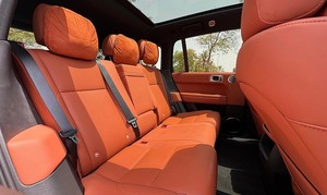 รถยนต์มือสองสภาพดี ปี 2024 ลี่เซียง L6 เครื่องยนต์ไฮบริด 1.5 ลิตร เทอร์โบชาร์จ ออโตเมติก ขับเคลื่อนสี่ล้อ เบาะหนัง แพ็คเกจพรีเมียม ระบบนำทางบลูทูธ - Product Image 6