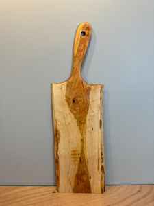 Planche à découper en cerisier à bord vif faite à la main, 28 pouces, planche en bois de cerisier rustique avec grain naturel pour hacher, servir et cuisine - Product Image 4