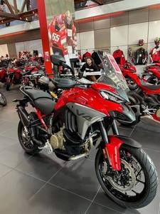 Moto sportive d'occasion Ducati Multistrada 1200 S Touring 1198cc noire et orange, prête à rouler, à vendre - Product Image 2