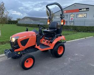 Kubota Bx261 cortacésped disponible ahora con entrega rápida y precio al por mayor para los clientes que quieren la mejor máquina para la venta - Product Image 4