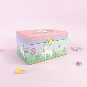 Caja Musical de Joyería con Unicornio, Regalo Personalizado de San Valentín de Yiyu, Bailarina Giratoria con Espejo, Hermoso Regalo Promocional Colorido - Product Image 4