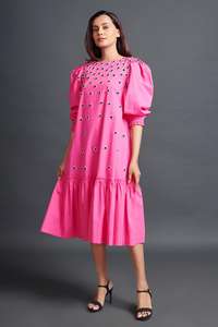 Woman's <b>Three</b> Quarter Sleeve Ruffle Knee Length Vacation Dress Pink Color Balloon Sleeves Dress Plus Size Clothing for Women - Product Image 2