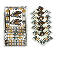 Belle collection de tapis de table à l'aspect Jaipuri avec des serviettes de table imprimées dans divers designs avec un design de bordure