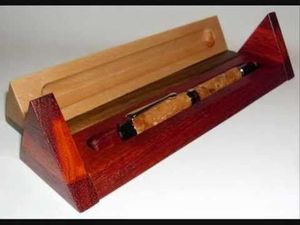 ELEVATE HANDMADE BAMBOO Set de stylos cadeau de luxe de haute qualité Stylo en bois personnalisé avec logo gravé avec boîte en bois - Product Image 2