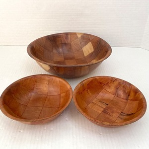 Cuenco de madera pulido hecho a mano de calidad de exportación para servir ensaladas y aperitivos, vajilla ecológica disponible al mejor precio en India - Product Image 1