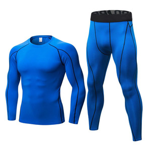Ensemble Rash Guard de Compression Deux Pièces Personnalisé pour Hommes – Coupe Slim, Respirant, Écologique, Séchage Rapide pour l'Entraînement en Extérieur - Product Image 4