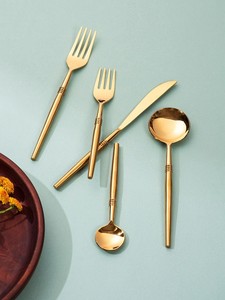 Juego de cubiertos de metal dorado de lujo para restaurante, hotel, hogar, bodas y regalos, uso a un precio razonable - Product Image 3