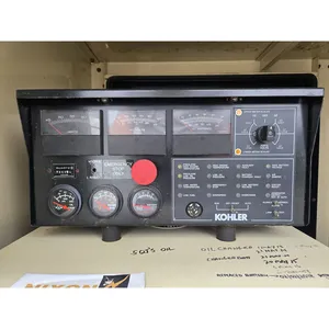 Groupe électrogène industriel au gaz naturel triphasé de 50 kW d'occasion - Sortie 277/480 V, résistant aux intempéries, alimentation de secours commerciale - Product Image 5