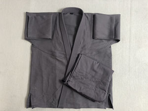 ชุดยิวยิตสูบราซิลเลียนแบบพรีเมียมผ้าเพิร์ลวีฟสำหรับผู้ใหญ่ ทนทาน ได้รับการรับรองจาก IBJJF ชุดศิลปะการต่อสู้ที่ทันสมัย - Product Image 5