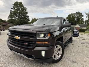 Vehículos Chevrolet Silverado 1500 LD LT Z71 4x4 LT Z71 4dr Doble Cabina 6.5 ft. SB usados con volante a la izquierda y a la derecha en venta - Product Image 3