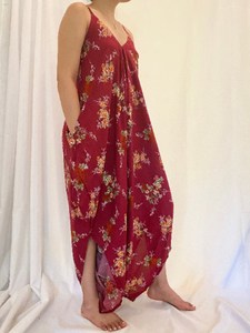 Combinaison formelle d'été pour femme en 100% coton de haute qualité, col en V, style streetwear, tie-dye, à bretelles et pantalon large - Product Image 3
