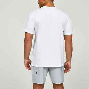 Conjunto de pantalones cortos de verano para hombre 2025, traje con logotipo personalizado, camiseta de manga corta para hombre, conjuntos de pantalones cortos, conjunto de Fitness de dos piezas, chándal informal - Product Image 2