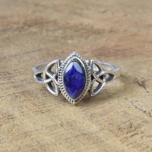 Anillo de Plata de Ley 925 con Turquesa Azul Cielo Natural en Engaste de Bisel, Joyería Personalizada al por Mayor, Regalo de Lujo para Bodas y Fiestas para Mujeres y Niñas - Product Image 3