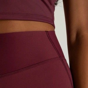 Ensemble de yoga 5 pièces léger et très élastique, taille haute, jambes évasées, poche latérale à la taille, vêtements de sport - Product Image 5