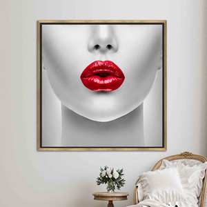 ผ้าใบพิมพ์ลายหรูหรา: ภาพศิลปะผู้หญิงเซ็กซี่กับริมฝีปากสีแดง, ผ้าใบกรอบทอง - Product Image 1